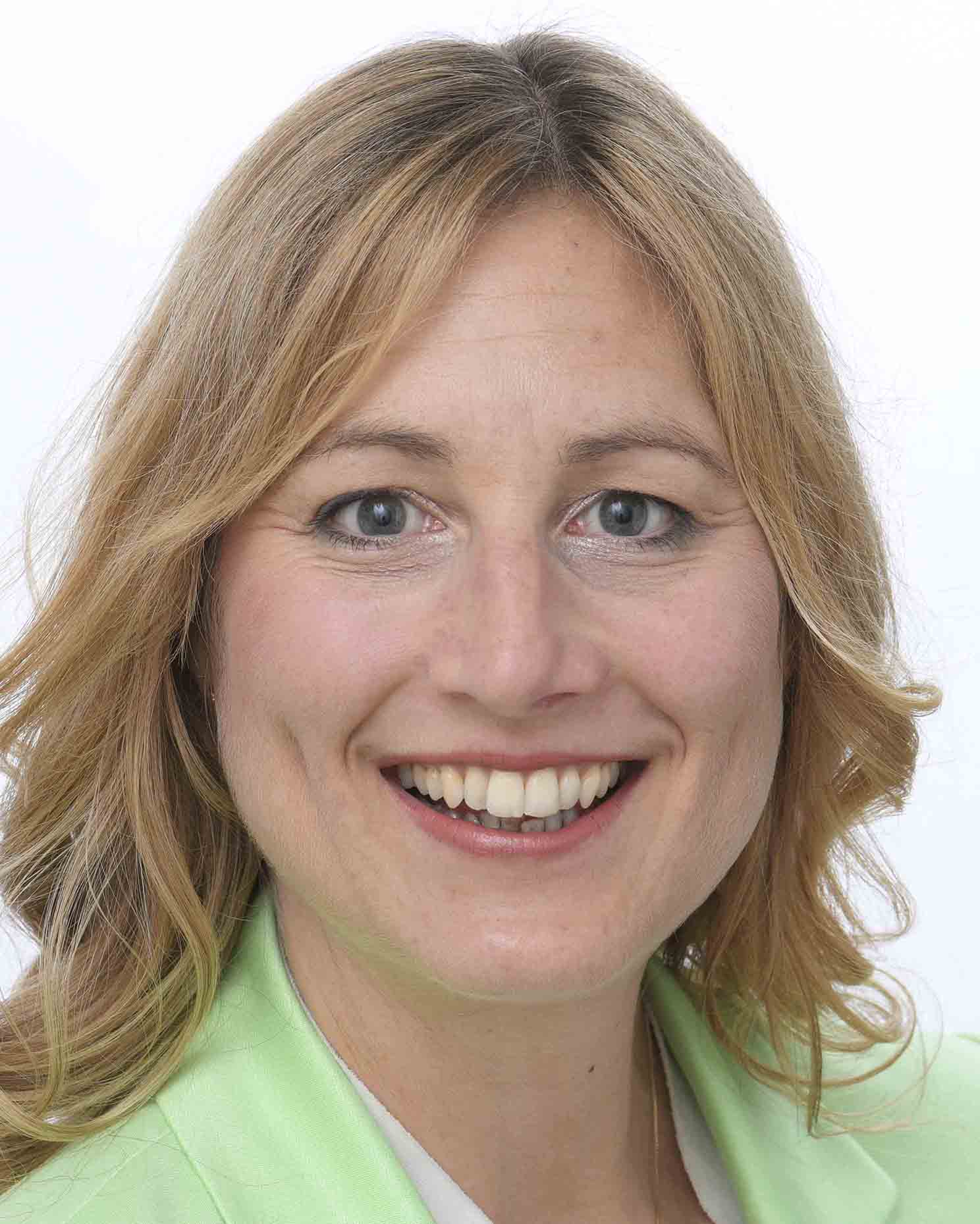 Verena Mertens